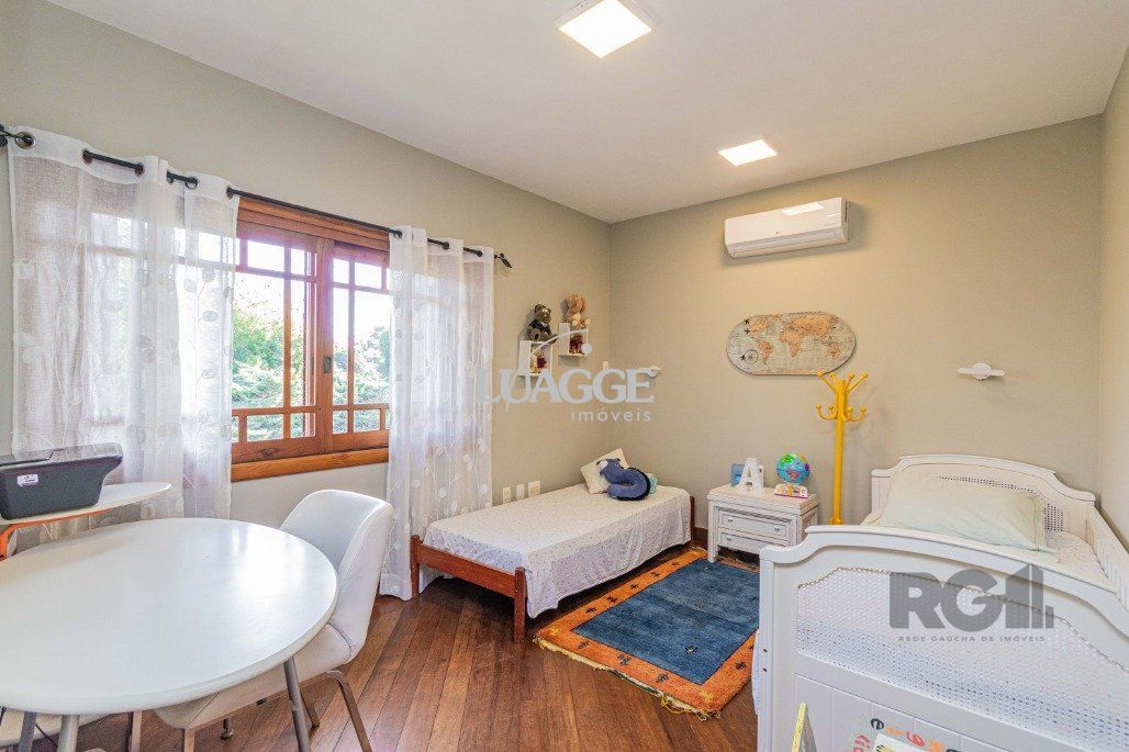 Casa à venda com 4 quartos, 342m² - Foto 41