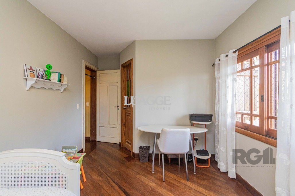 Casa à venda com 4 quartos, 342m² - Foto 44