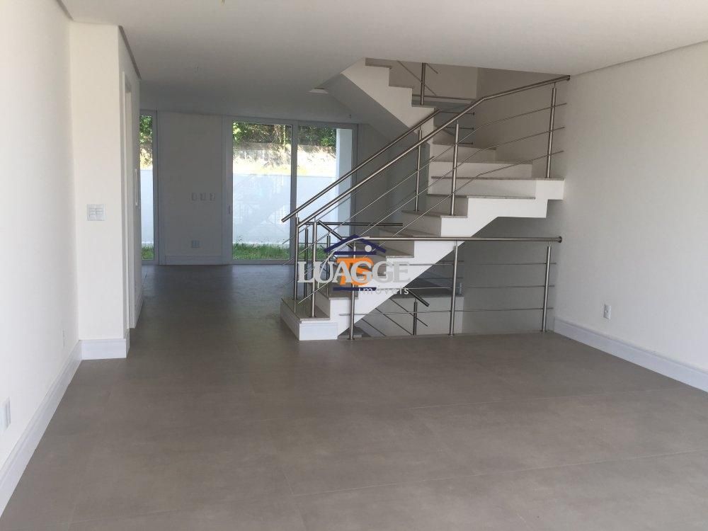 Casa à venda com 3 quartos, 213m² - Foto 12