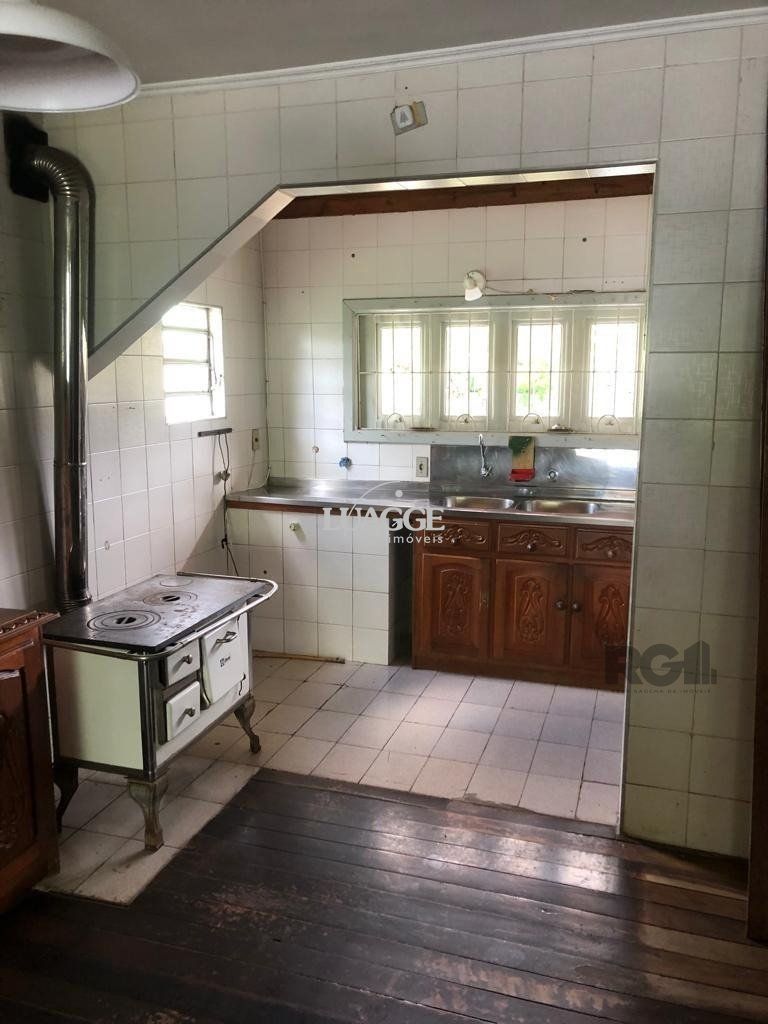 Casa à venda com 3 quartos, 224m² - Foto 13