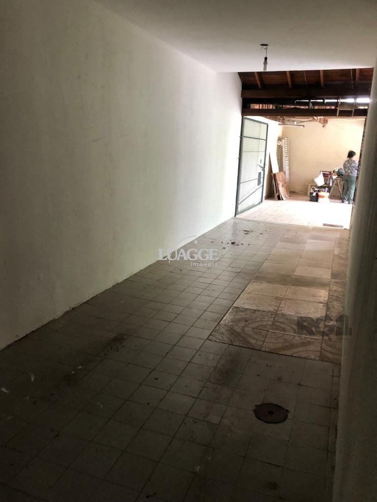 Casa à venda com 3 quartos, 224m² - Foto 18