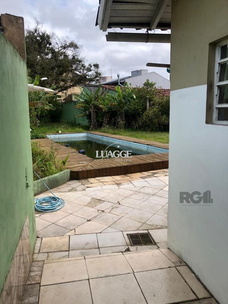 Casa à venda com 3 quartos, 224m² - Foto 16