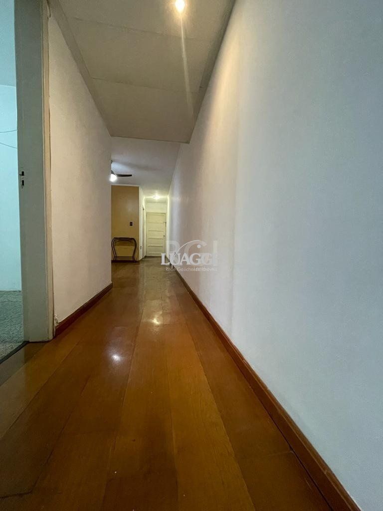 Apartamento à venda com 2 quartos, 67m² - Foto 10