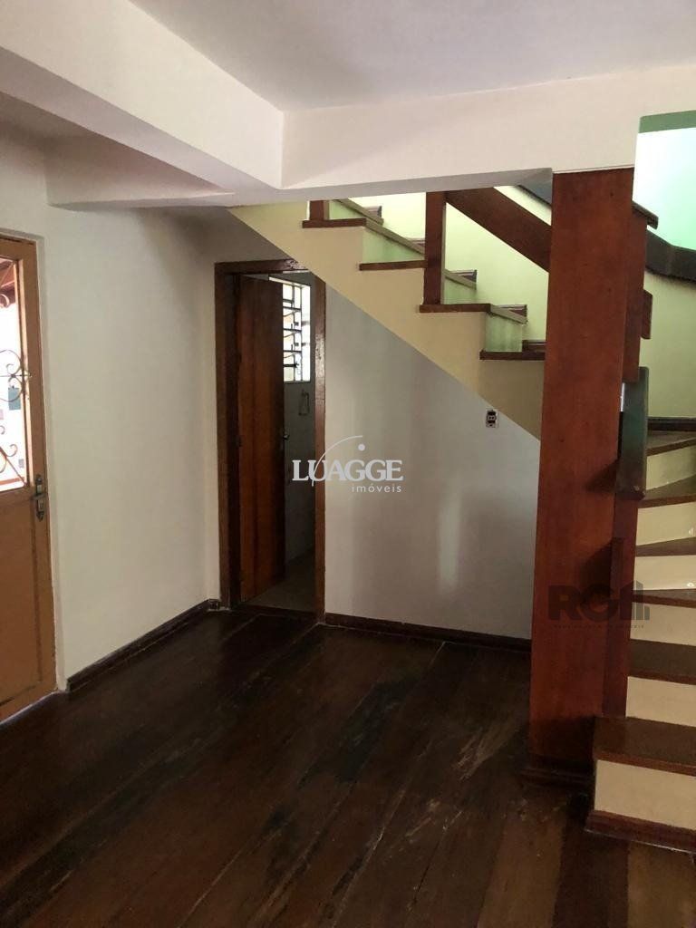 Casa à venda com 3 quartos, 224m² - Foto 10