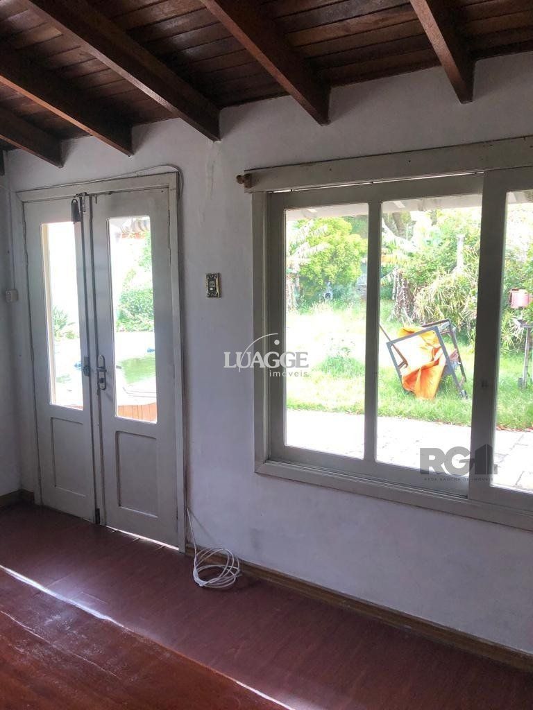 Casa à venda com 3 quartos, 224m² - Foto 14