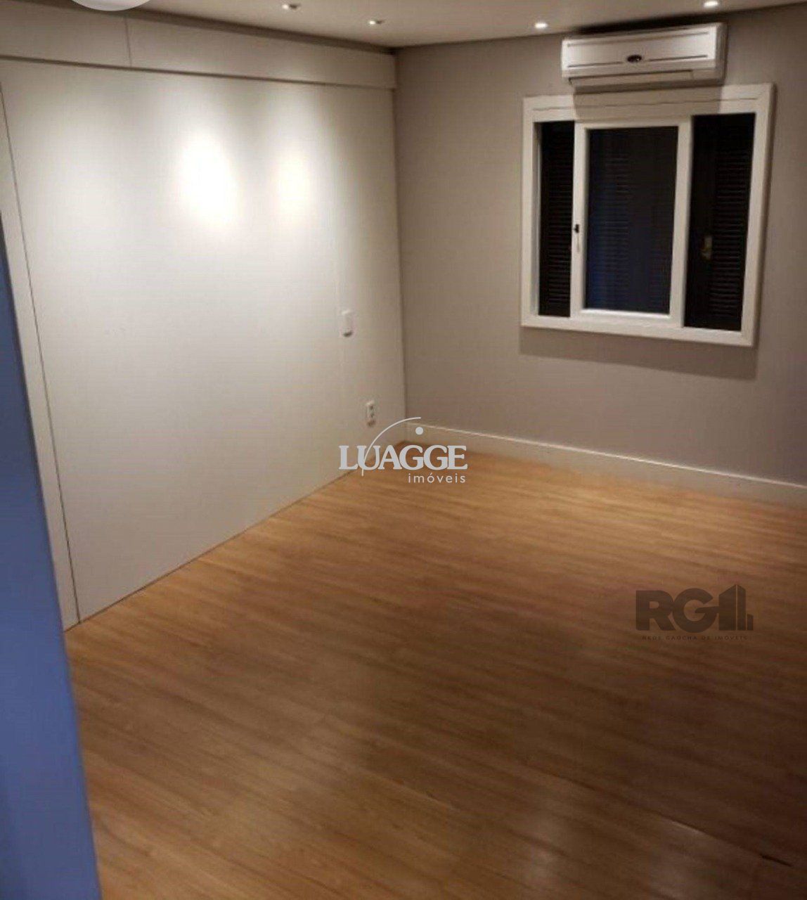 Casa à venda com 2 quartos, 139m² - Foto 11