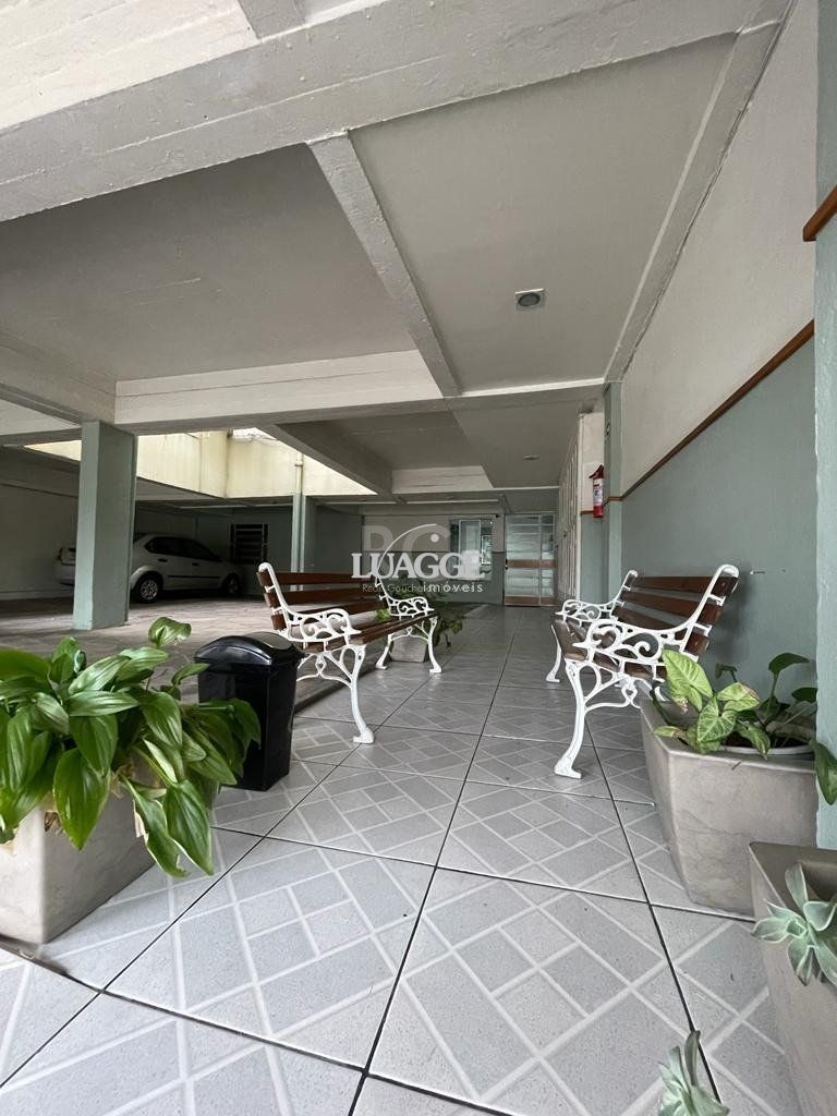 Apartamento à venda com 2 quartos, 67m² - Foto 17