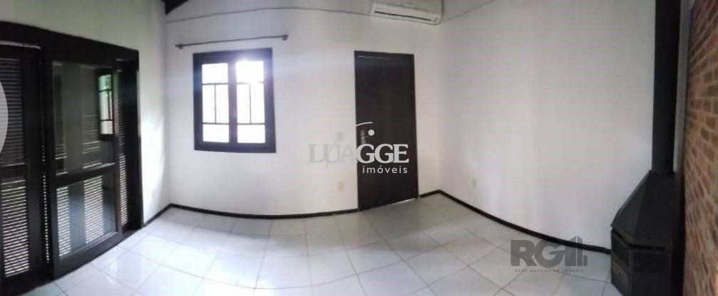 Casa à venda com 2 quartos, 139m² - Foto 2