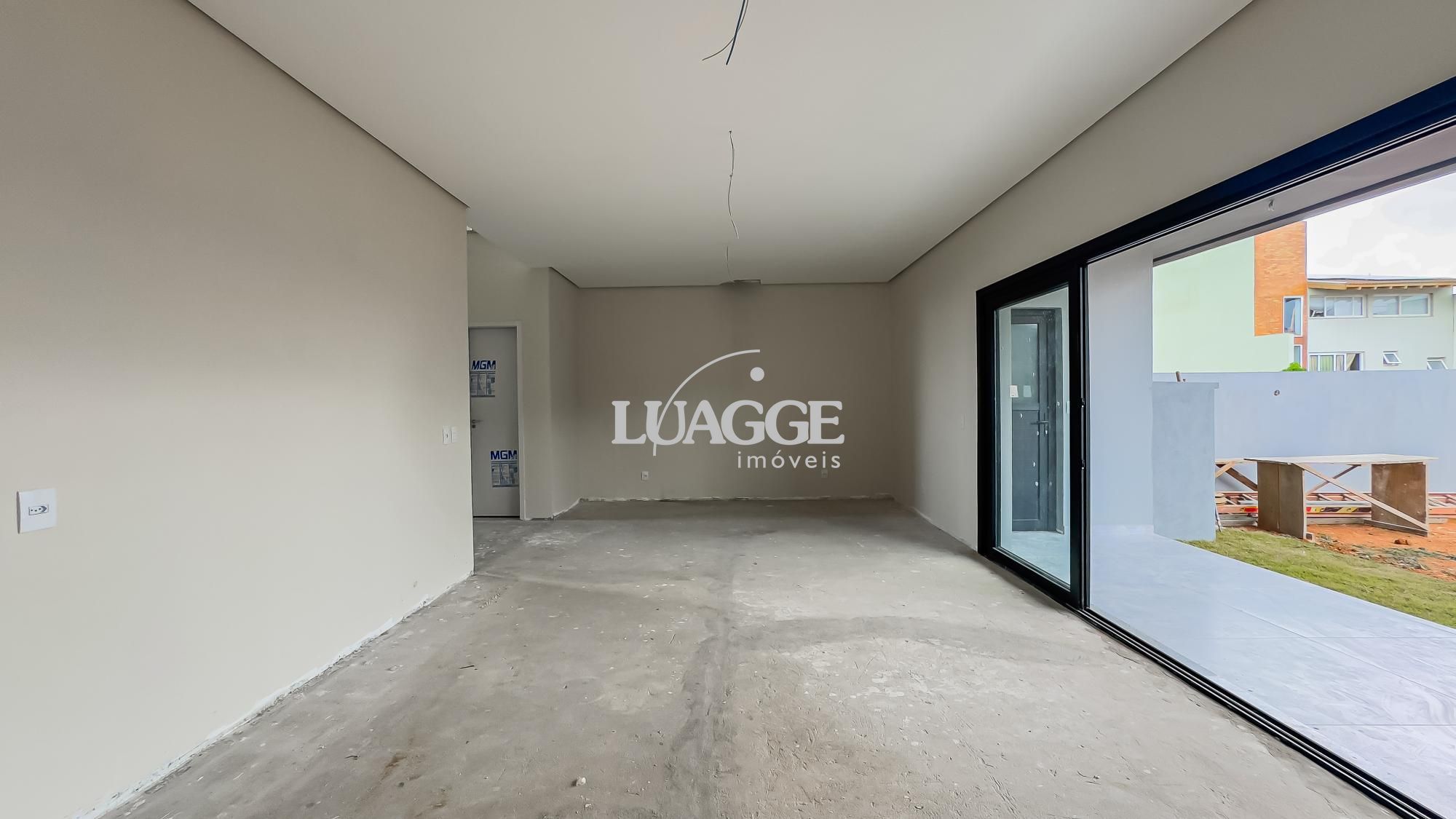 Casa de Condomínio à venda com 3 quartos, 201m² - Foto 33