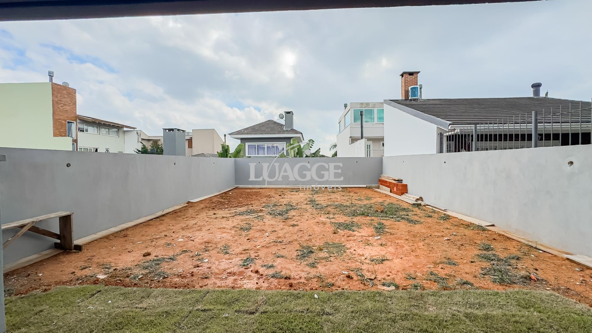 Casa de Condomínio à venda com 3 quartos, 201m² - Foto 40