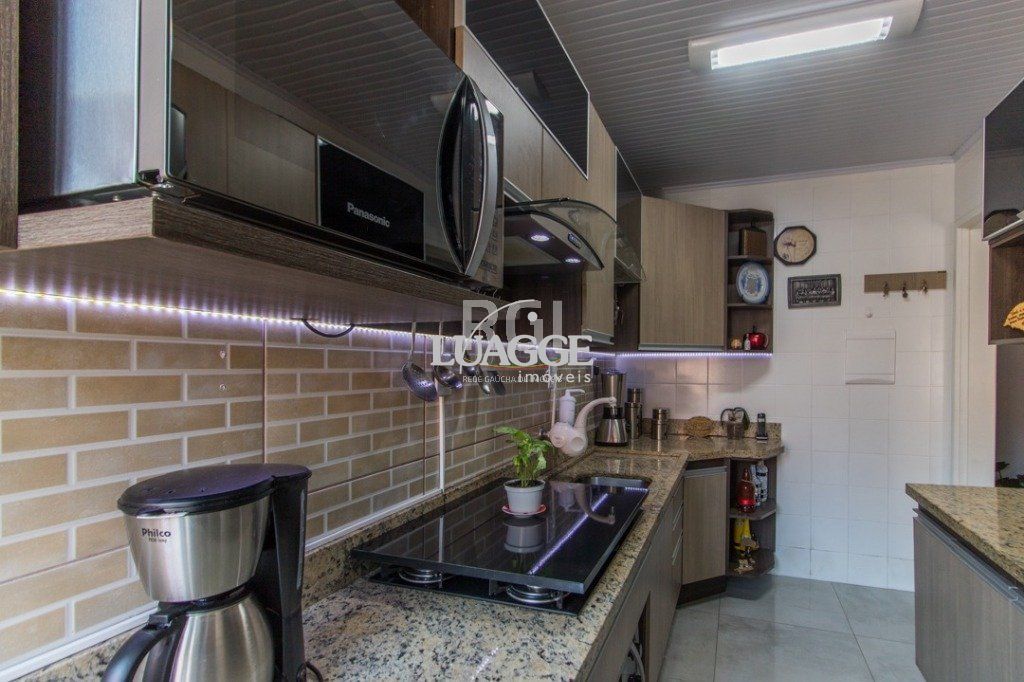 Apartamento à venda com 2 quartos, 61m² - Foto 3