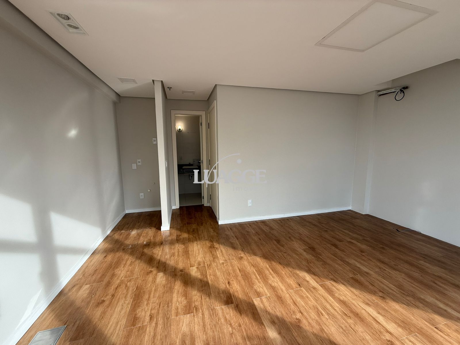 Conjunto Comercial-Sala à venda com 2 quartos, 32m² - Foto 5
