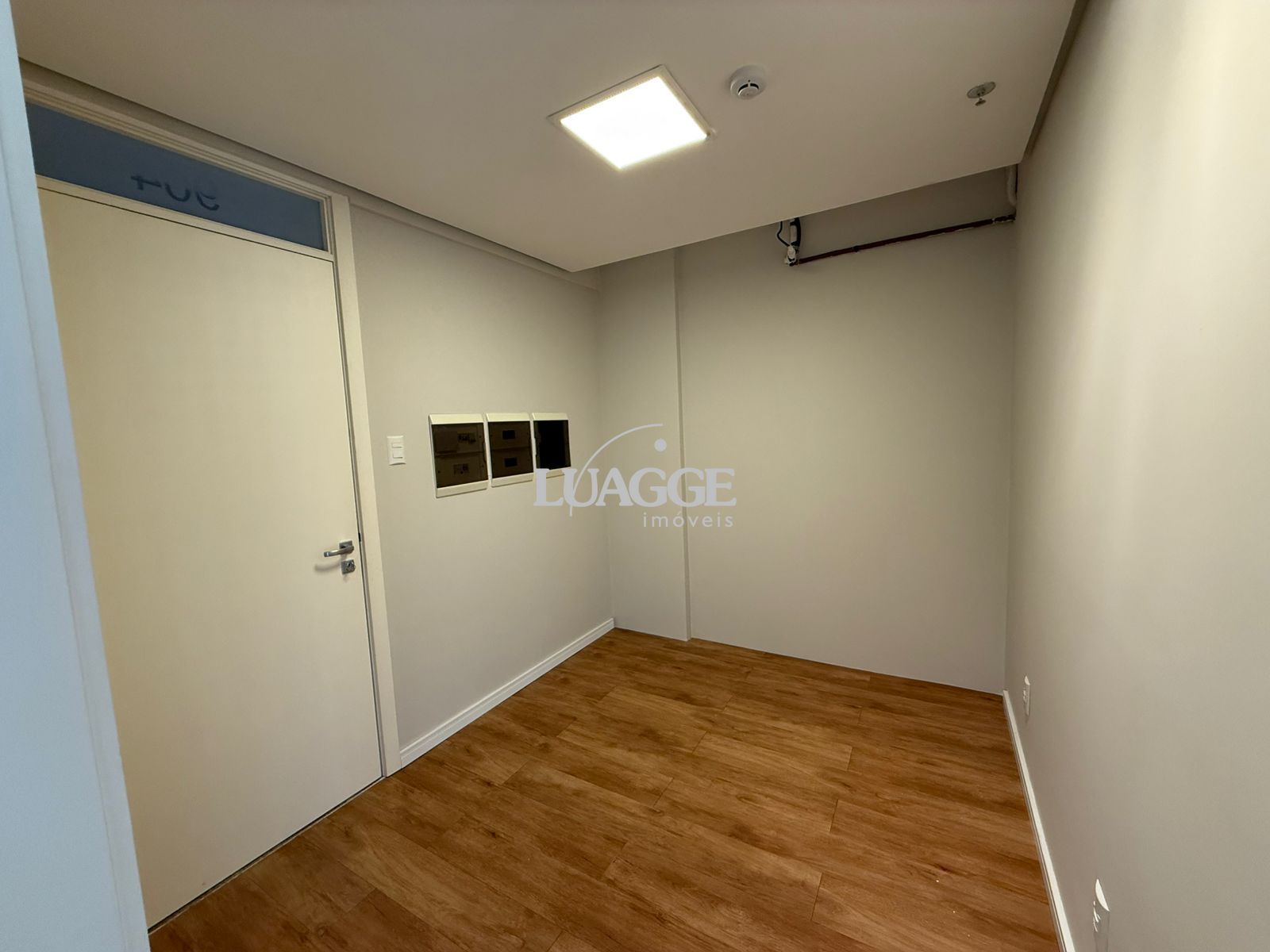 Conjunto Comercial-Sala à venda com 2 quartos, 32m² - Foto 10