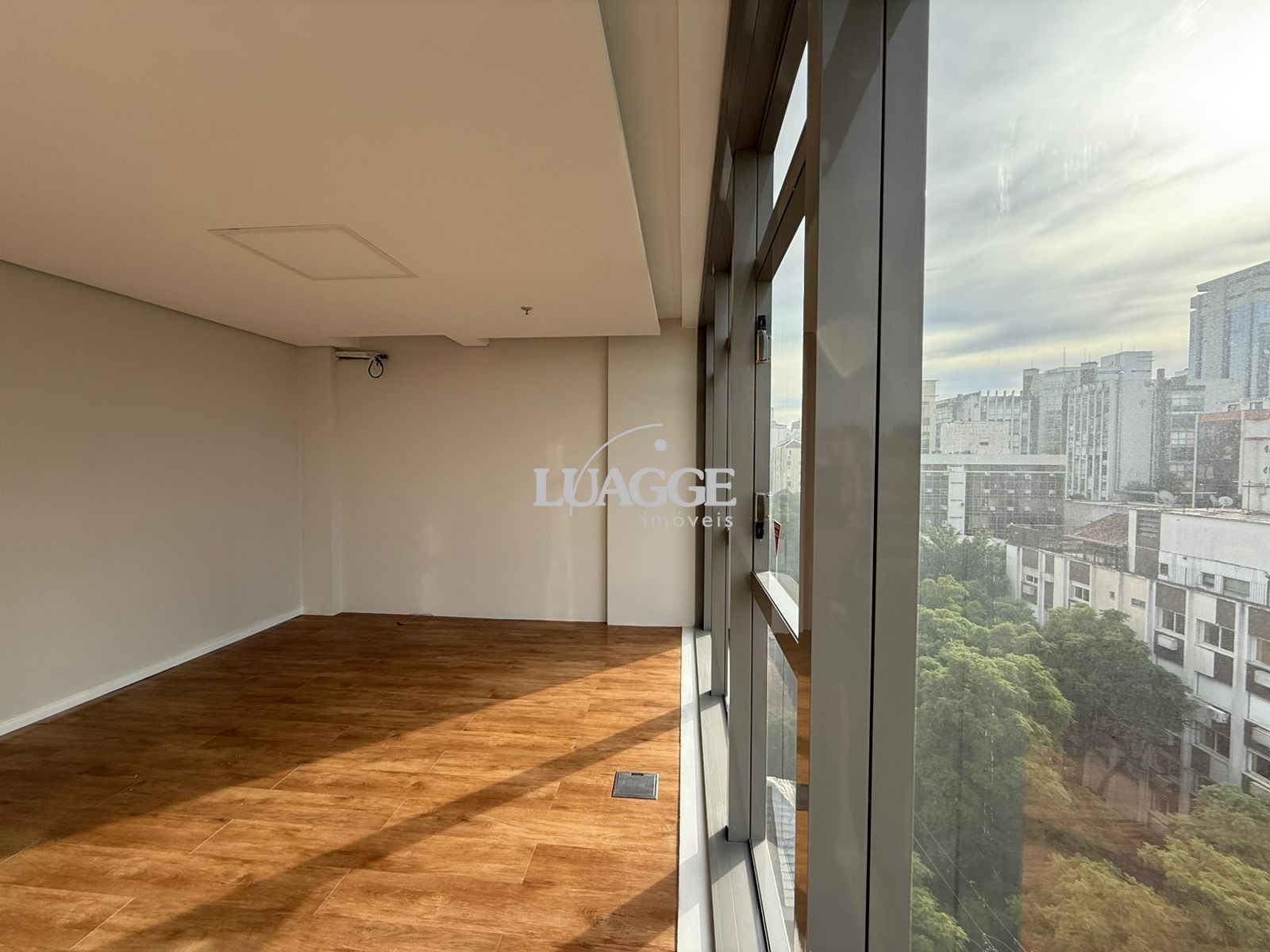 Conjunto Comercial-Sala à venda com 2 quartos, 32m² - Foto 2