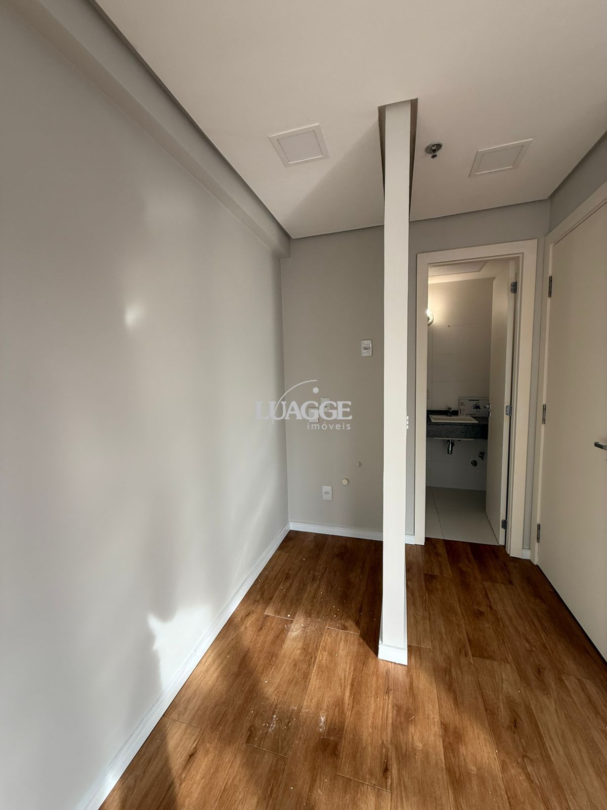Conjunto Comercial-Sala à venda com 2 quartos, 32m² - Foto 6