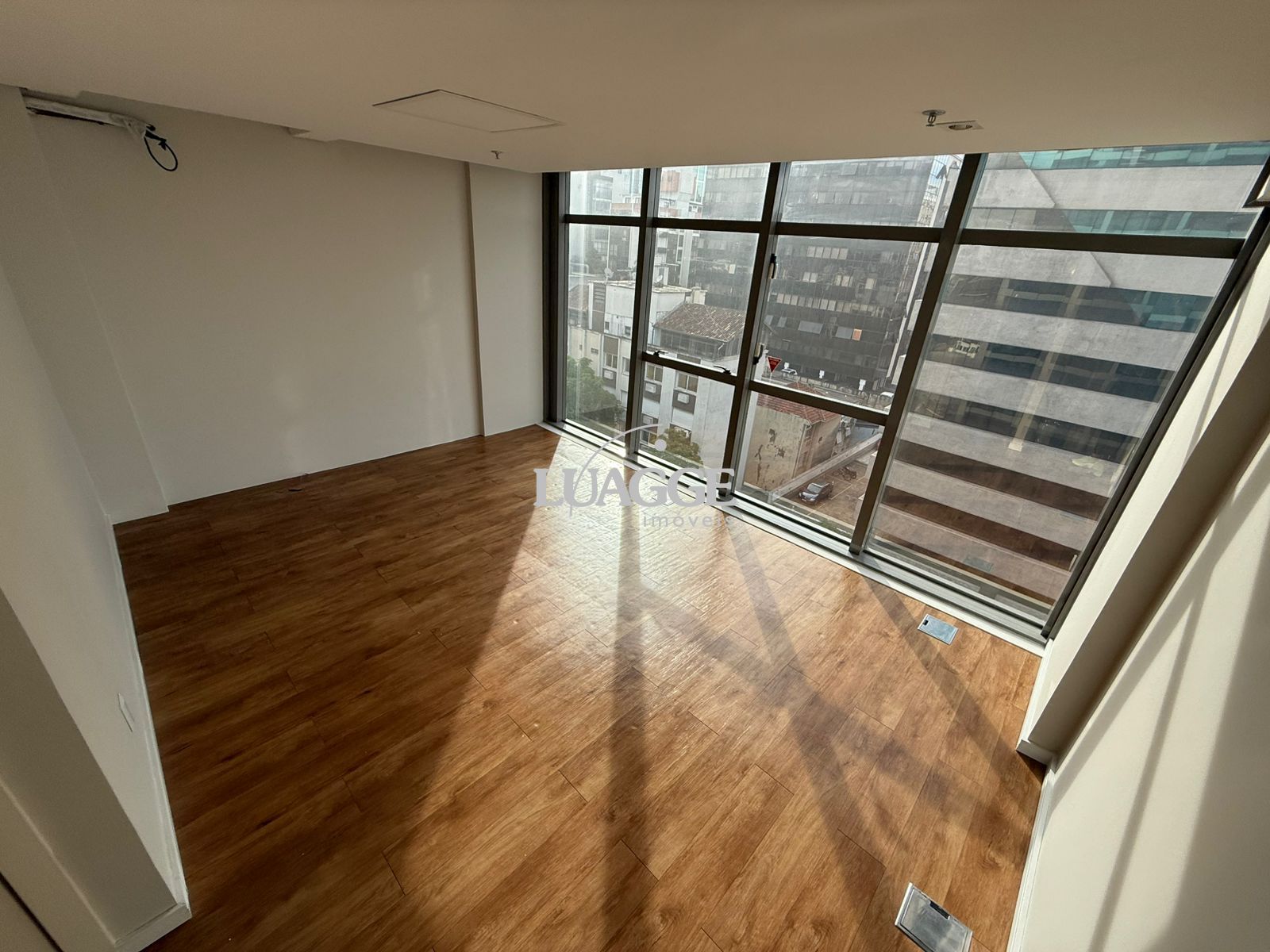 Conjunto Comercial-Sala à venda com 2 quartos, 32m² - Foto 3