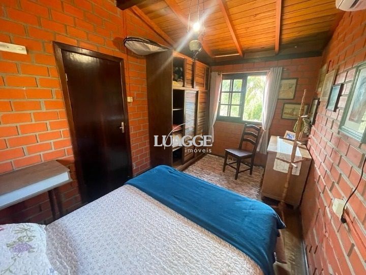Casa à venda com 3 quartos, 147m² - Foto 11