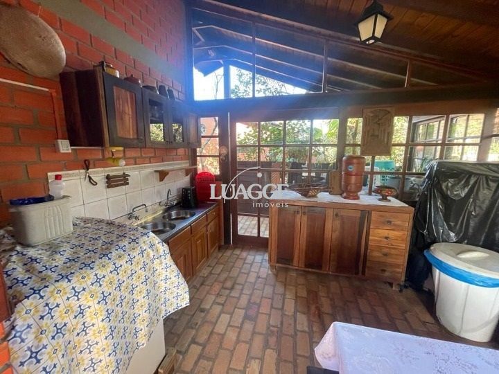 Casa à venda com 3 quartos, 147m² - Foto 7