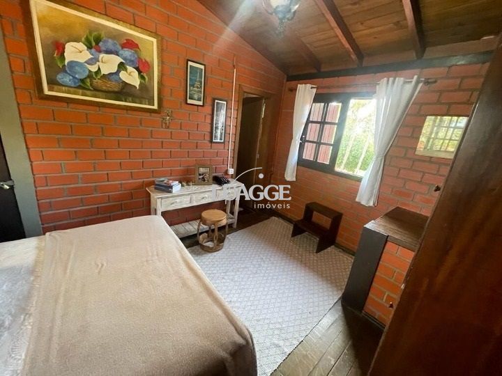 Casa à venda com 3 quartos, 147m² - Foto 13