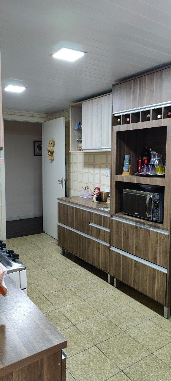 Apartamento à venda com 3 quartos, 134m² - Foto 3