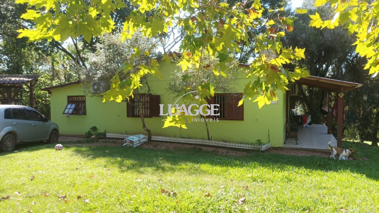 Sítio à venda com 3 quartos, 1m² - Foto 2
