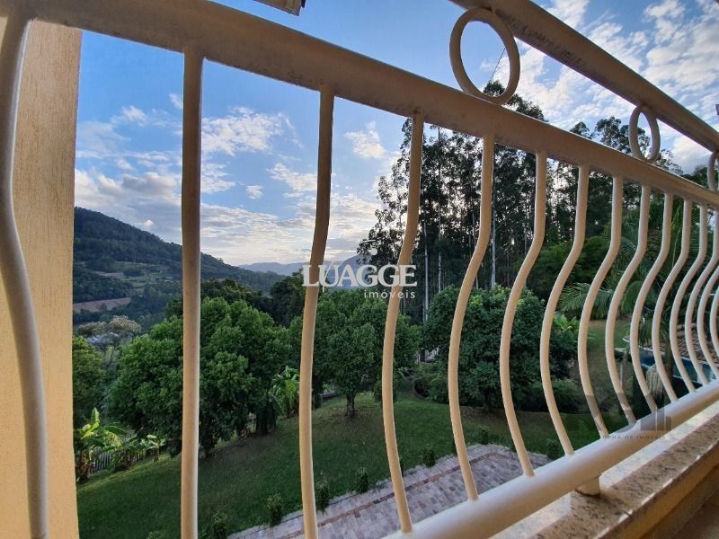 Chácara à venda com 5 quartos, 1002m² - Foto 27