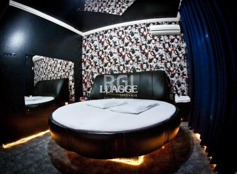 Prédio Inteiro à venda com 19 quartos, 899m² - Foto 11