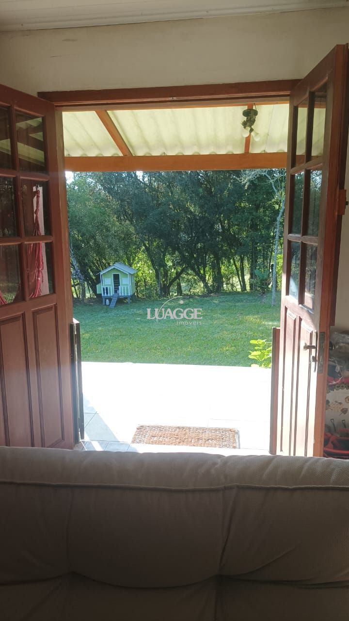 Sítio à venda com 3 quartos, 1m² - Foto 11
