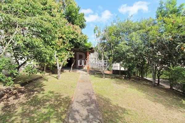 Casa à venda com 2 quartos, 263m² - Foto 30