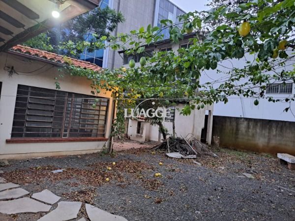 Casa à venda com 4 quartos, 231m² - Foto 5