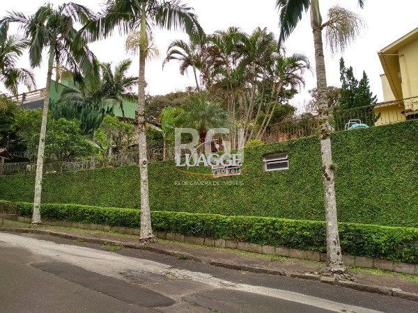 Casa à venda com 5 quartos, 743m² - Foto 1