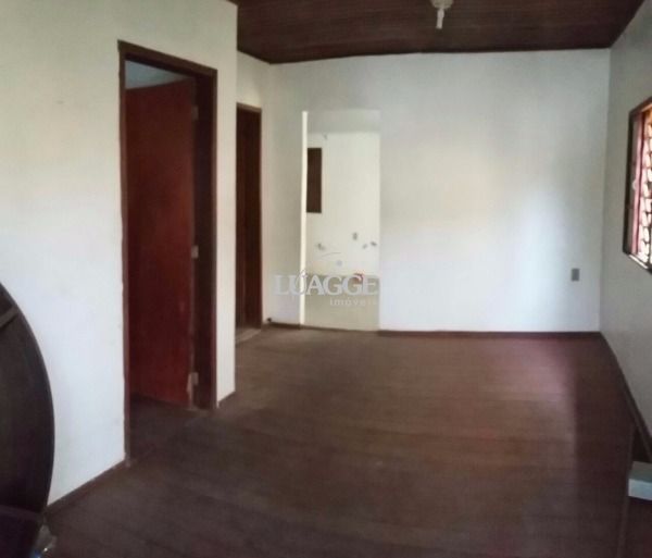 Casa à venda com 2 quartos, 82m² - Foto 3