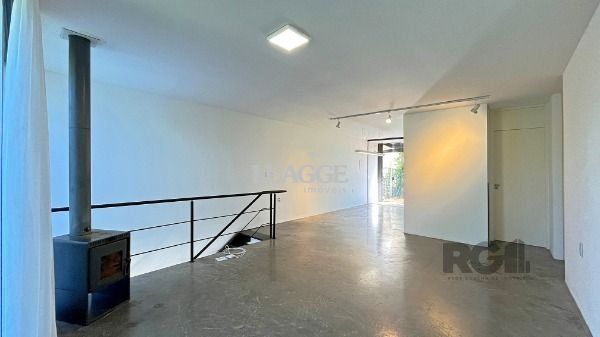 Casa à venda com 2 quartos, 173m² - Foto 8