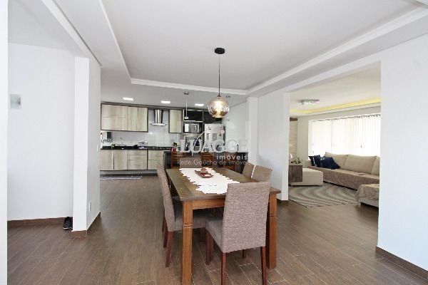 Casa à venda com 4 quartos, 402m² - Foto 9