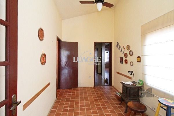 Casa à venda com 3 quartos, 150m² - Foto 11