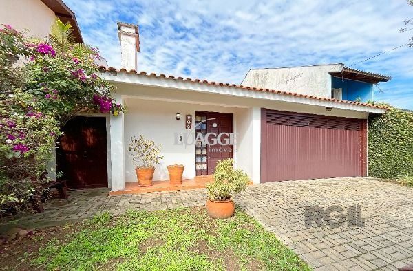 Casa à venda com 3 quartos, 150m² - Foto 3
