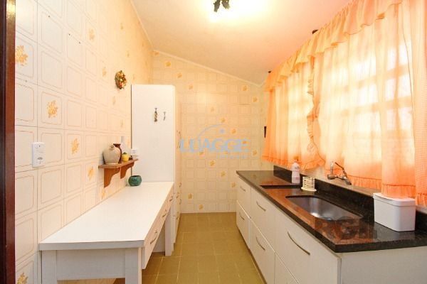Casa à venda com 3 quartos, 150m² - Foto 28