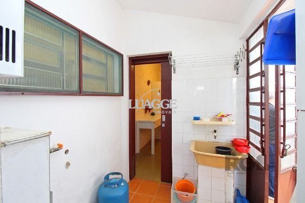 Casa à venda com 3 quartos, 150m² - Foto 32