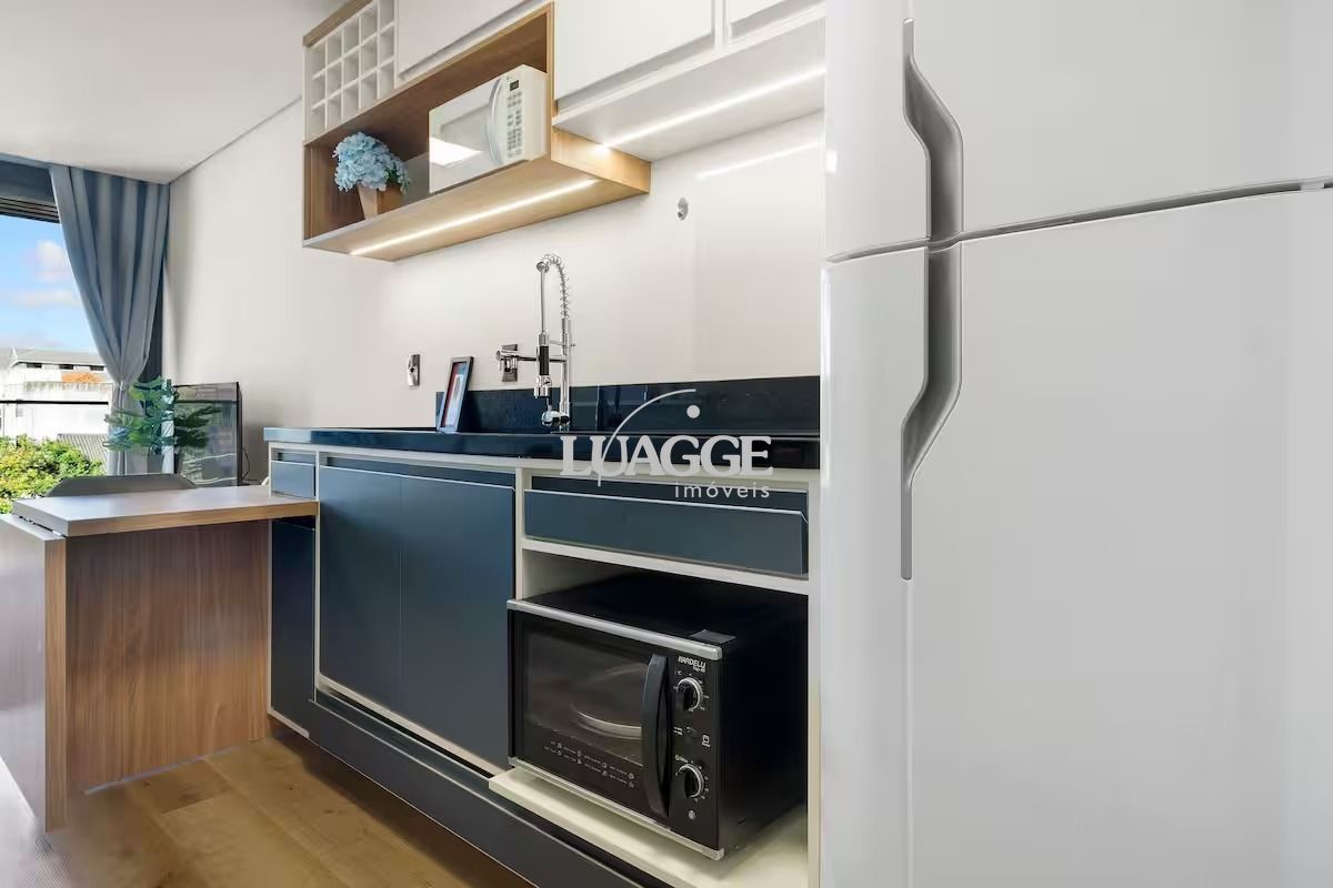 Apartamento à venda com 1 quarto, 42m² - Foto 8