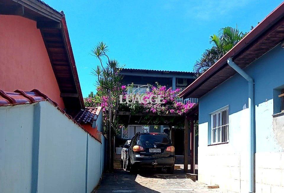 Casa à venda com 5 quartos, 302m² - Foto 32