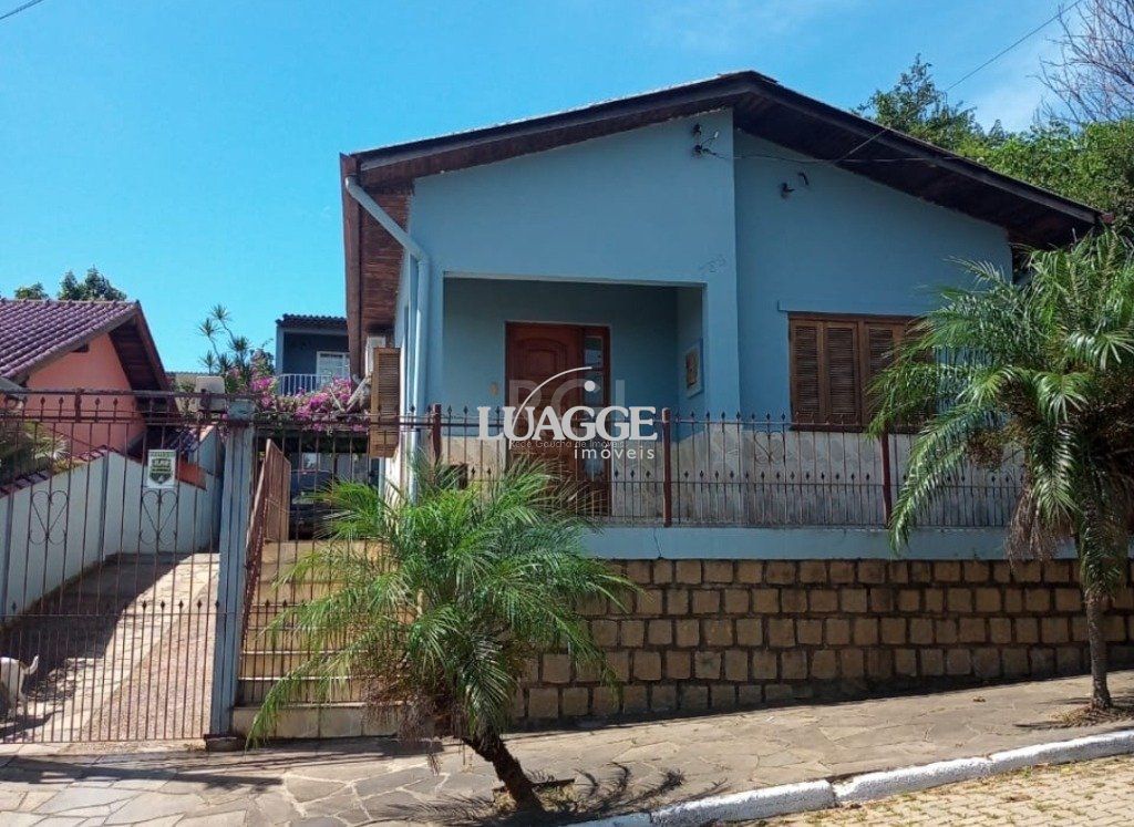 Casa à venda com 5 quartos, 302m² - Foto 3