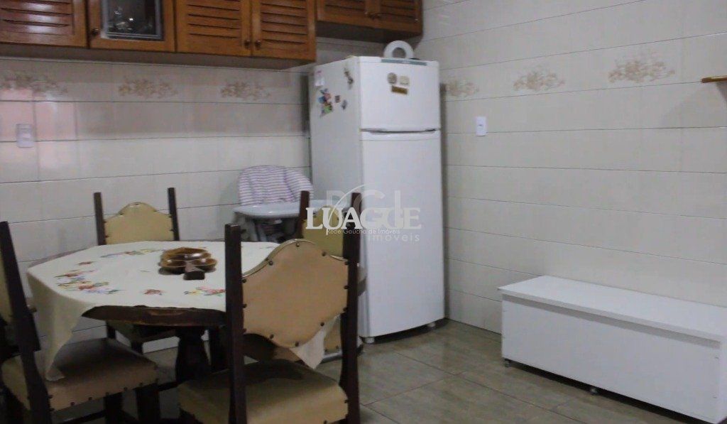 Casa à venda com 5 quartos, 302m² - Foto 5