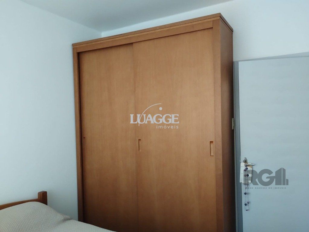 Apartamento à venda com 2 quartos, 67m² - Foto 9