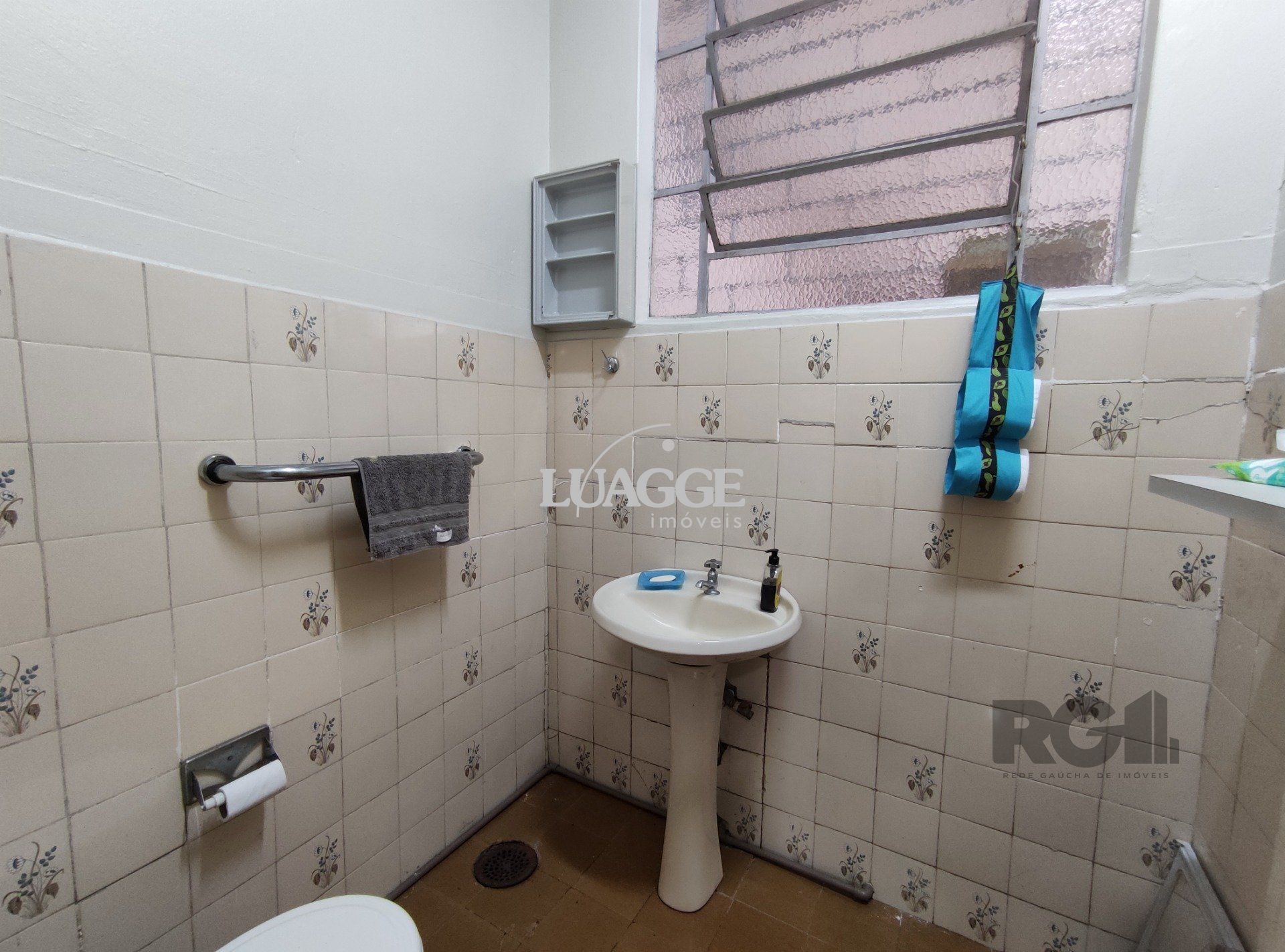 Casa à venda com 3 quartos, 202m² - Foto 8