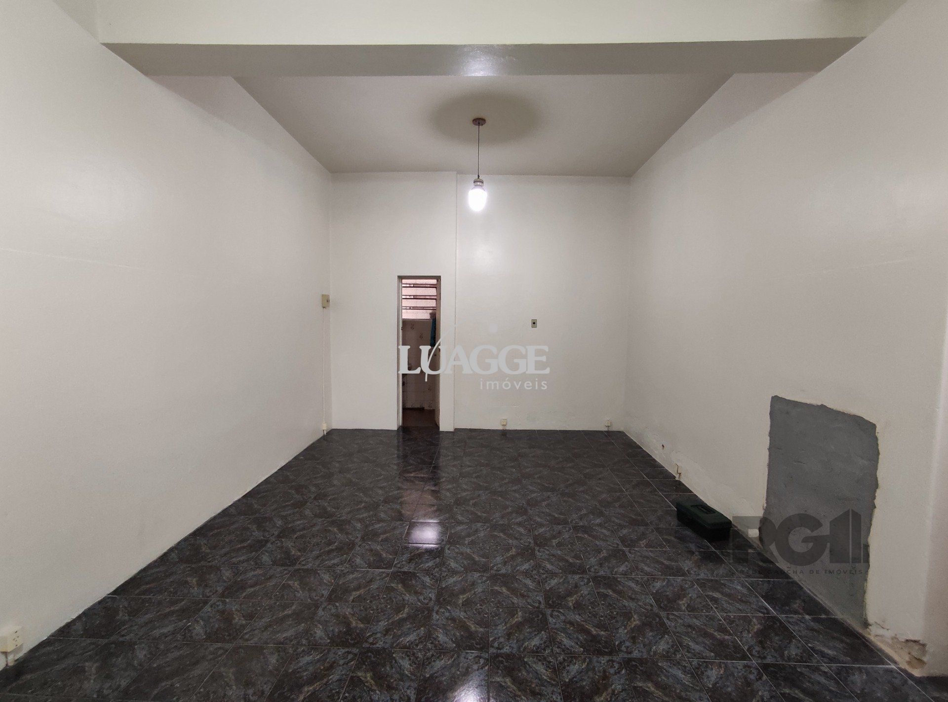 Casa à venda com 3 quartos, 202m² - Foto 5