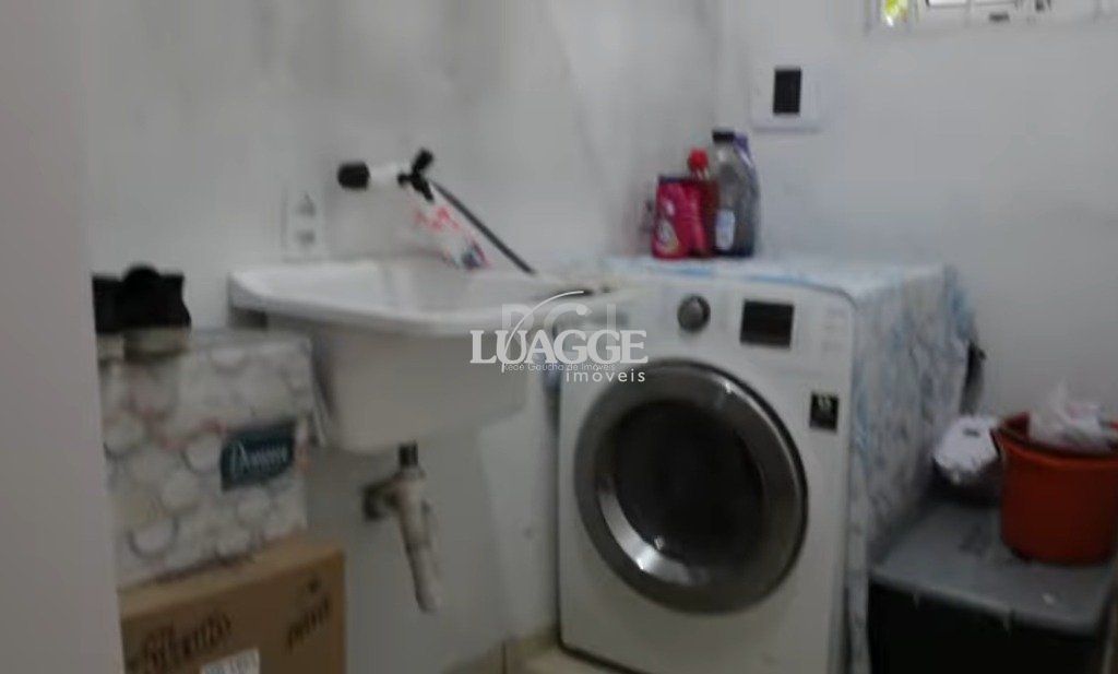 Casa à venda com 5 quartos, 302m² - Foto 25