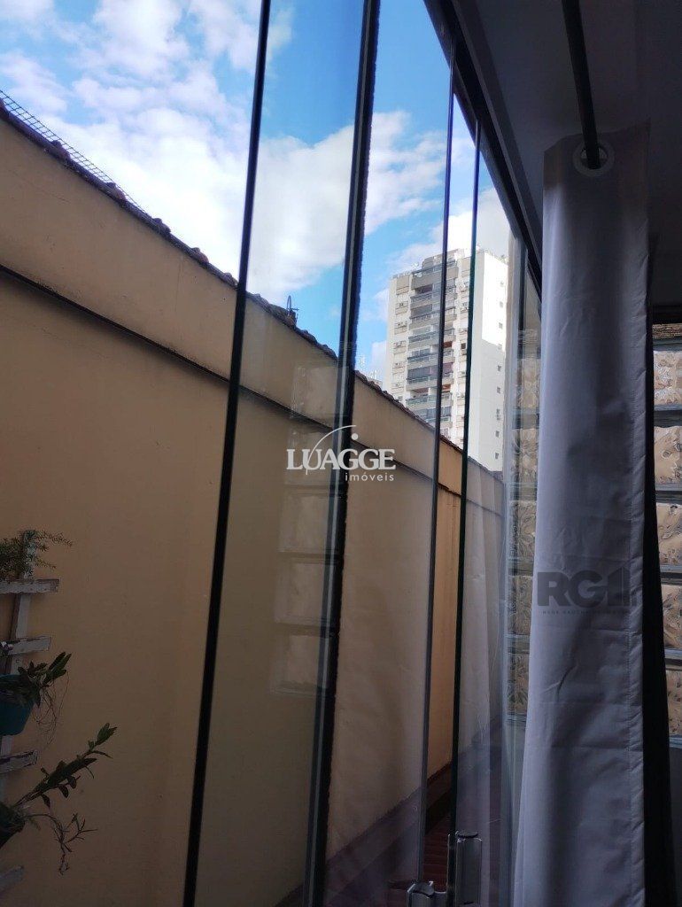 Apartamento à venda com 2 quartos, 67m² - Foto 11