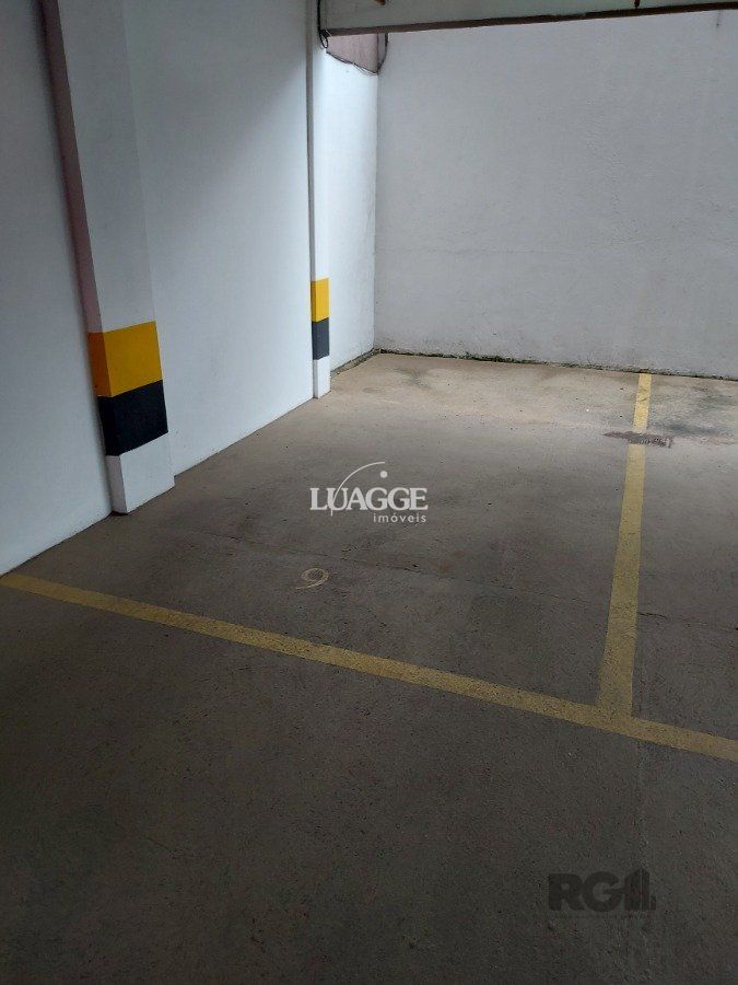 Conjunto Comercial-Sala à venda com 1 quarto, 145m² - Foto 12