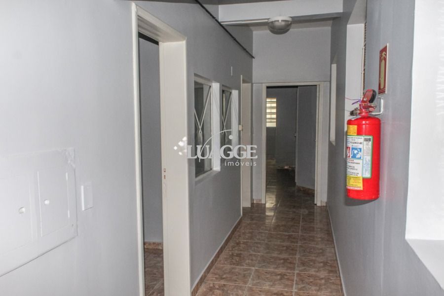 Prédio Inteiro à venda com 3 quartos, 502m² - Foto 3