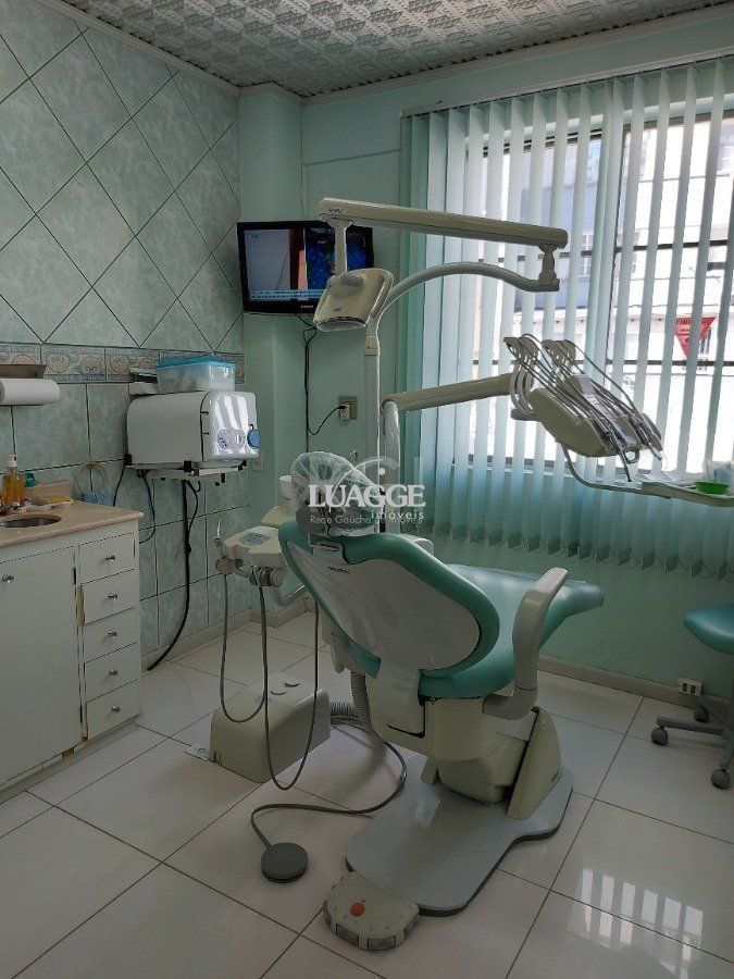 Conjunto Comercial-Sala à venda com 2 quartos, 40m² - Foto 1